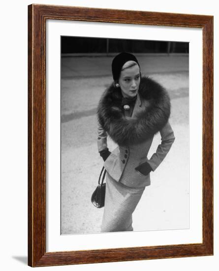 Model Wearing Tweed Suit, Fox Circle and Brooch-Nina Leen-Framed Photographic Print