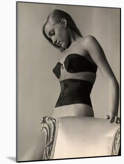 Model Wearing Wire Bra Designed by Charles L. Langs-Nina Leen-Mounted Photographic Print