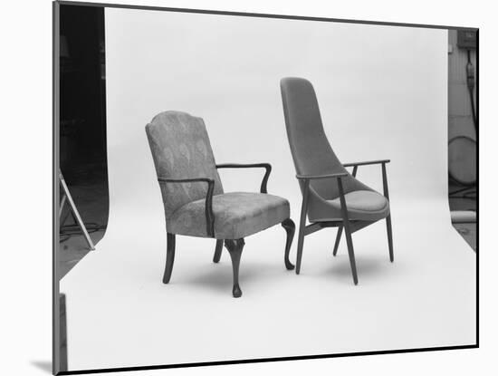 Modern Furniture, 1960-Yale Joel-Mounted Photographic Print