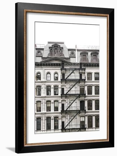 Modern Metropolitan-Irene Suchocki-Framed Giclee Print