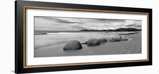 Moeraki Boulders #4-2-Monte Nagler-Framed Photographic Print