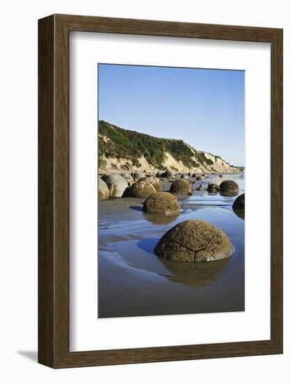 Moeraki Boulders Scenic Reserve, South Island, New Zealand-Jaynes Gallery-Framed Photographic Print