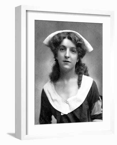 Molly Mcintyre (1886-195), Scottish Actress, 1905-W&d Downey-Framed Giclee Print