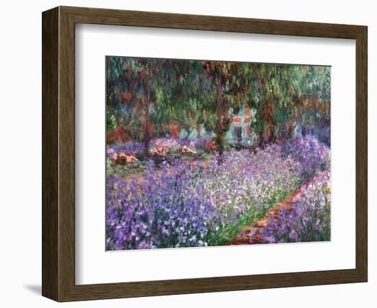 Monet: Giverny, 1900-Claude Monet-Framed Giclee Print