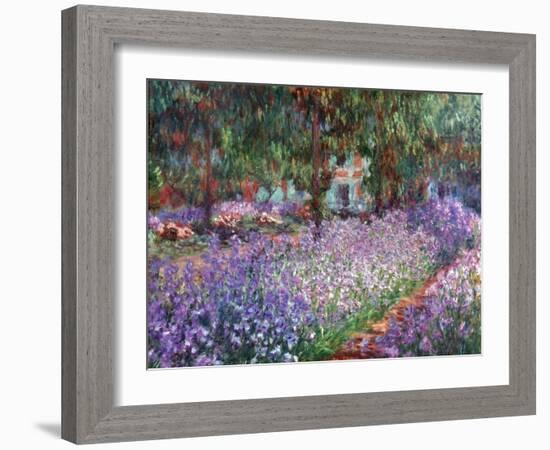 Monet: Giverny, 1900-Claude Monet-Framed Giclee Print