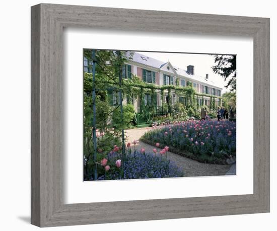 Monet's House and Garden, Giverny, Haute Normandie (Normandy), France-I Vanderharst-Framed Photographic Print