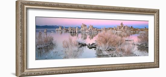 Mono Lake Sunset-Alain Thomas-Framed Photographic Print