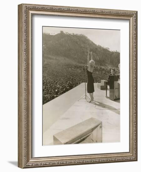 Monroe in Korea Performing-null-Framed Photo