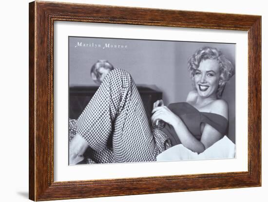 Monroe, Marilyn, 9999-null-Framed Art Print