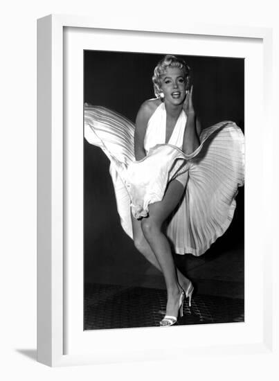 Monroe, Marilyn, 9999-null-Framed Art Print