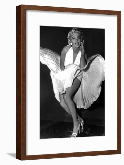 Monroe, Marilyn, 9999-null-Framed Art Print