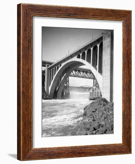 Monroe Street Bridge, Spokane River, Spokane, 1916-null-Framed Giclee Print