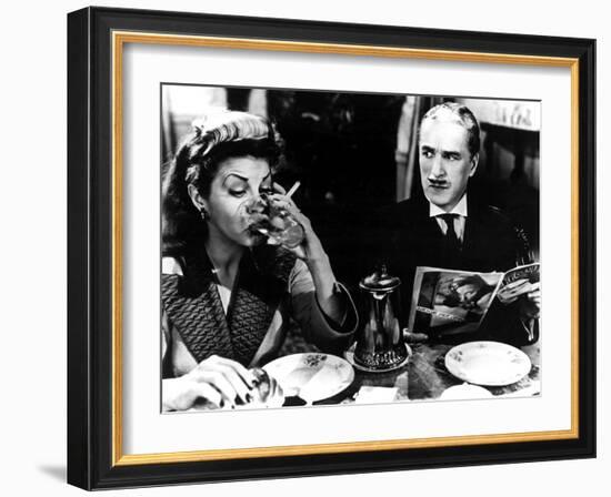 Monsieur Verdoux, Martha Raye, Charlie Chaplin, 1947-null-Framed Photo