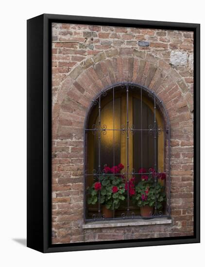 Montepulciano, Val D'Orcia, Siena Province, Tuscany, Italy-Sergio Pitamitz-Framed Premier Image Canvas