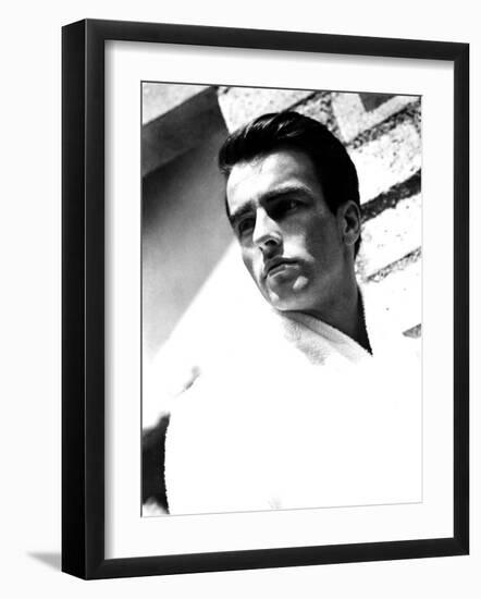 Montgomery Clift-null-Framed Photo