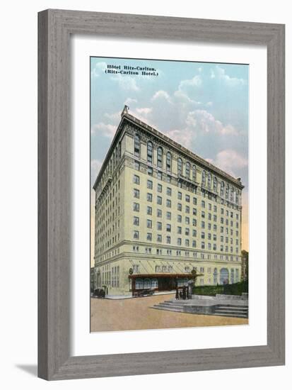 Montreal, Quebec - Ritz-Carlton Hotel Exterior-Lantern Press-Framed Art Print