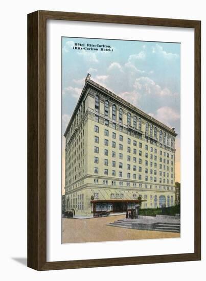 Montreal, Quebec - Ritz-Carlton Hotel Exterior-Lantern Press-Framed Art Print