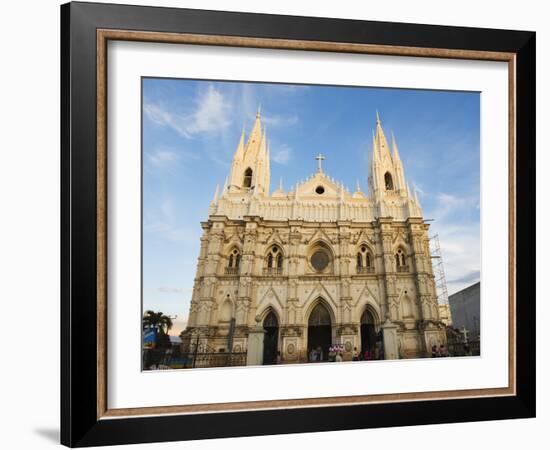 Monument in Parque Libertad, San Salvador, El Salvador, Central America-Christian Kober-Framed Photographic Print