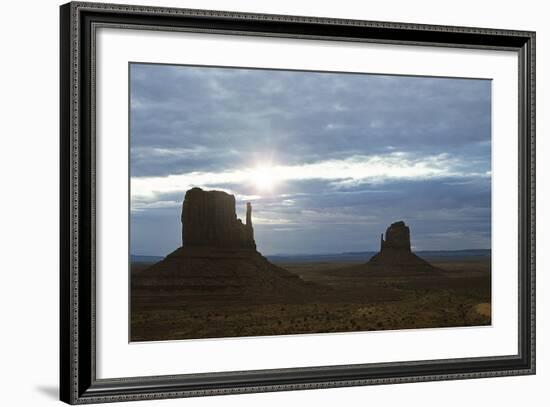 Monument Valley 04-Gordon Semmens-Framed Photographic Print