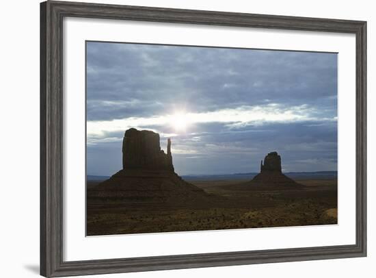 Monument Valley 04-Gordon Semmens-Framed Photographic Print