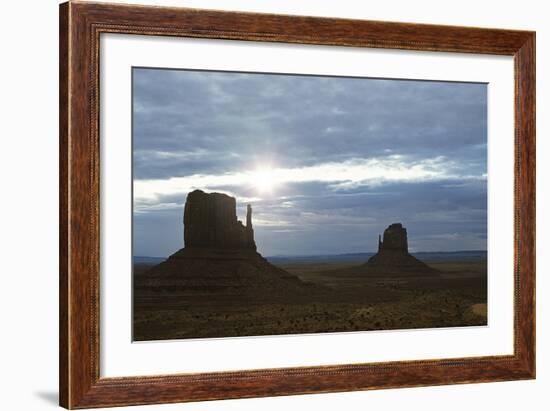 Monument Valley 04-Gordon Semmens-Framed Photographic Print