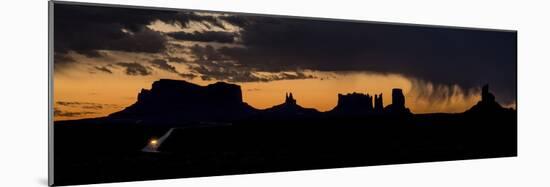 Monument Valley-Dan Ballard-Mounted Photographic Print