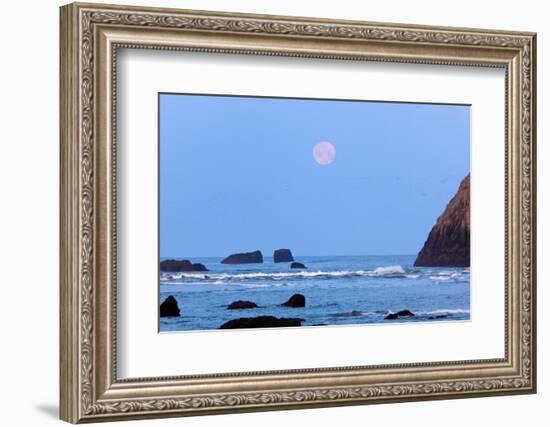 Moon Set over Rock Formations at Low Tide, Bandon Beach, Oregon, USA-Craig Tuttle-Framed Photographic Print