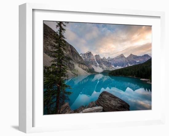 Moraine Lake at sunset in the Canadian Rockies, Banff National Park, UNESCO World Heritage Site, Al-Tyler Lillico-Framed Photographic Print