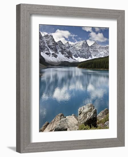 Moraine Lake in Fall with Fresh Snow, Banff Nat'l Park, UNESCO World Heritage Site, Alberta, Canada-James Hager-Framed Photographic Print