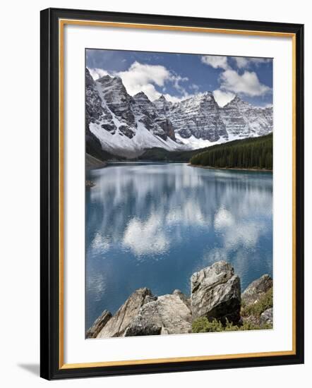 Moraine Lake in Fall with Fresh Snow, Banff Nat'l Park, UNESCO World Heritage Site, Alberta, Canada-James Hager-Framed Photographic Print