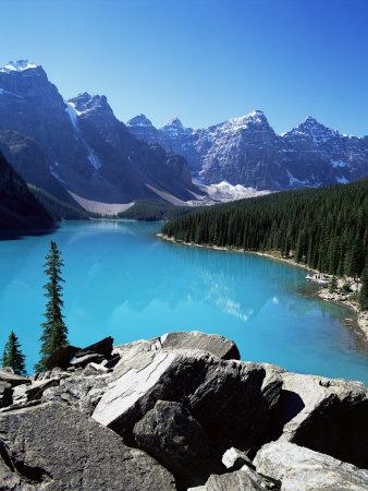 'Moraine Lake, Valley of the Ten Peaks, Banff National Park, Rocky ...