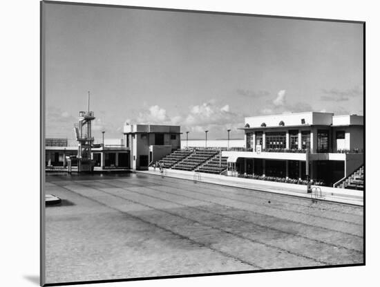 Morecambe Lido-null-Mounted Photographic Print