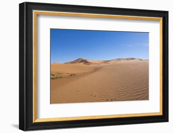 Morocco, Sahara Desert Sand Dunes in las Palmeras with Peaks and Sand-Bill Bachmann-Framed Photographic Print