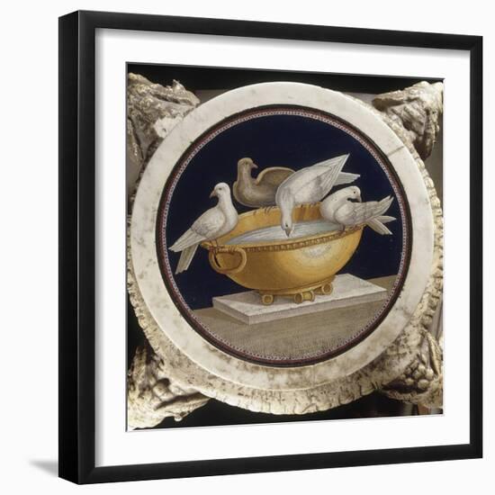 Mosaïque aux colombes sur un bassin-null-Framed Giclee Print