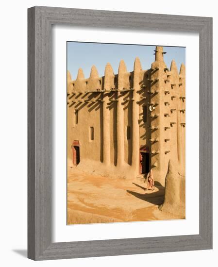 Mosque at Djenne, the largest mud-brick building in the world, Mali, West Africa-Janis Miglavs-Framed Photographic Print