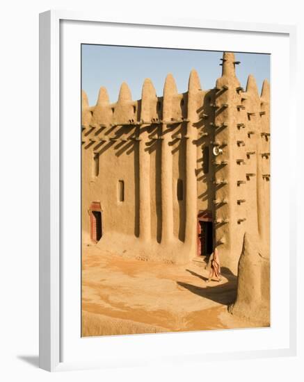 Mosque at Djenne, the largest mud-brick building in the world, Mali, West Africa-Janis Miglavs-Framed Photographic Print