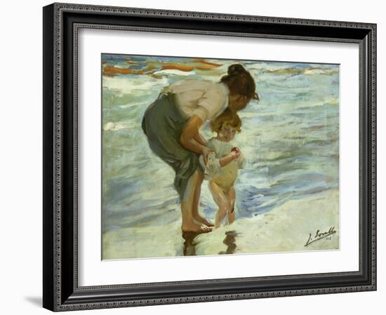 Mother and Child at the Beach, 1908-Joaquin Sorolla-Framed Premium Giclee Print