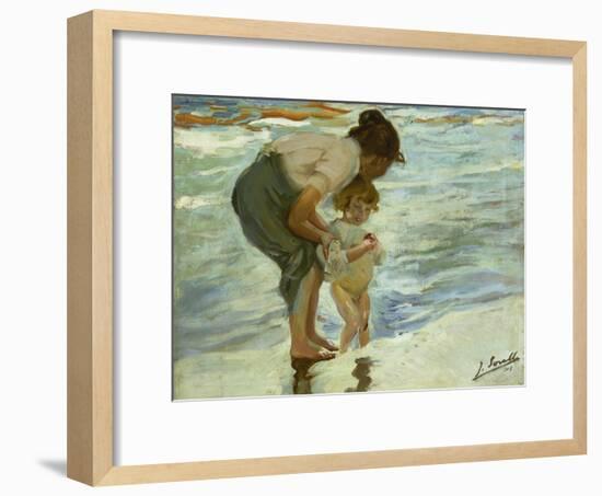 Mother and Child at the Beach, 1908-Joaquin Sorolla-Framed Giclee Print