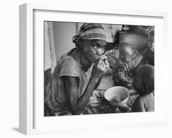 Mother and Starving Children Eating-Terence Spencer-Framed Photographic Print