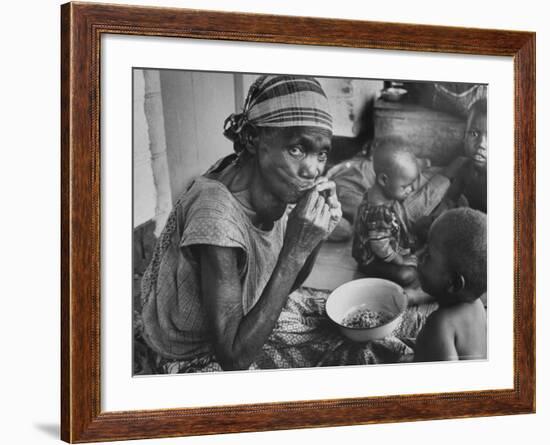 Mother and Starving Children Eating-Terence Spencer-Framed Photographic Print