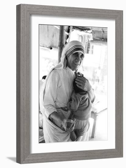 Mother Teresa with a Baby-null-Framed Photographic Print