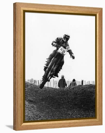 Motocross Scrambling-null-Framed Premier Image Canvas