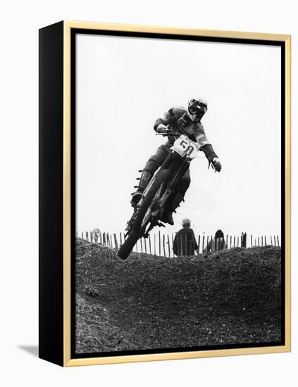Motocross Scrambling-null-Framed Premier Image Canvas