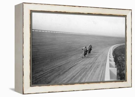 Motorbikes Racing at Speedway Park, Maywood, Chicago, Illinois, USA, 1915-null-Framed Premier Image Canvas