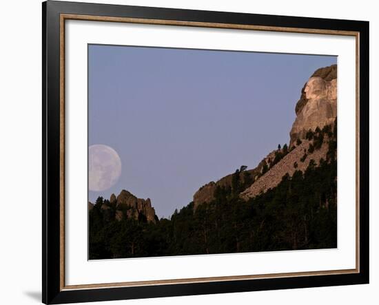 Mount Rushmore Cleaning-Charlie Riedel-Framed Photographic Print