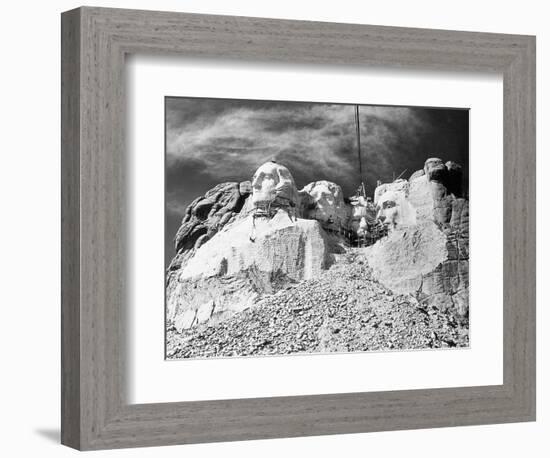 Mount Rushmore Construction-null-Framed Photographic Print