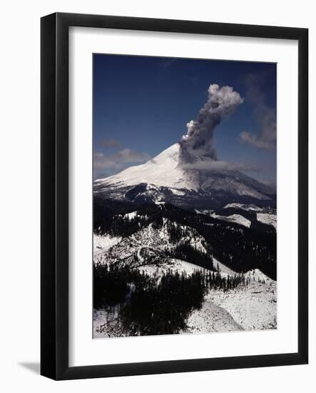 Mount St. Helens Erupts-Jim Sugar-Framed Photographic Print