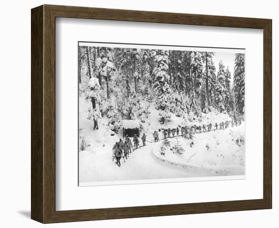 Mountain Infantrymen in the Vosges, 1918-Jacques Moreau-Framed Giclee Print