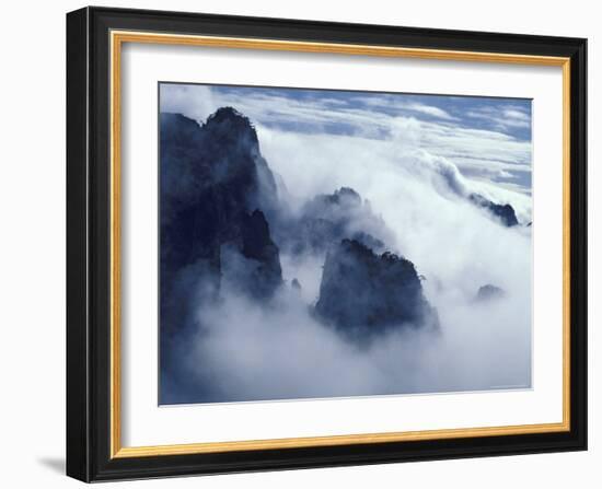 Mountain Peaks in Mist, Mt. Huangshan (Yellow Mountain), China-Keren Su-Framed Photographic Print