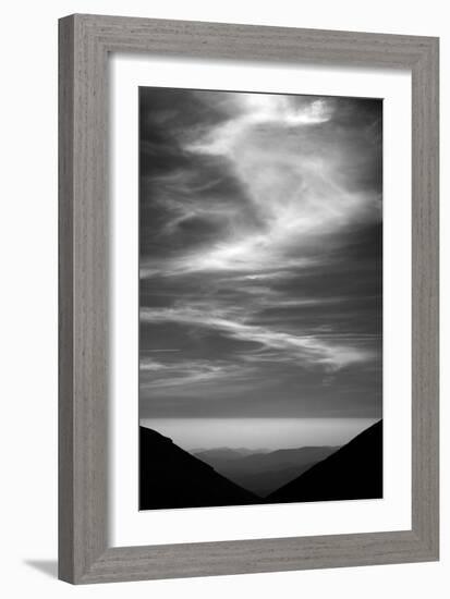 Mountain View-null-Framed Photographic Print